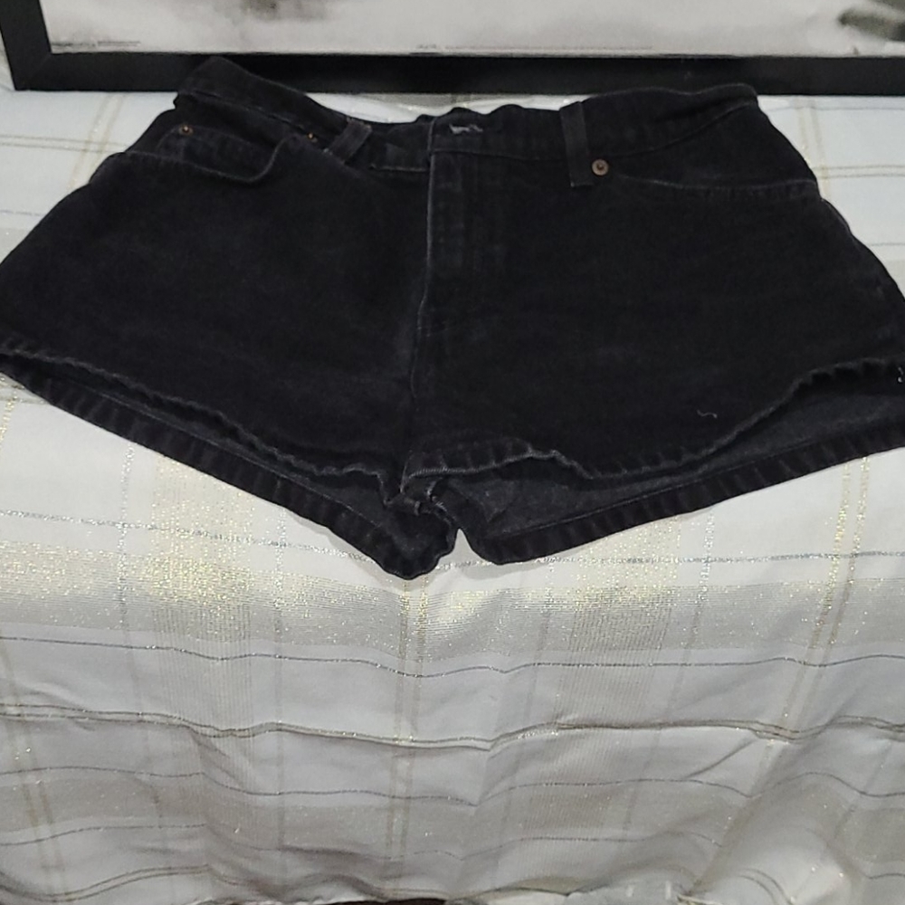 Levi's short shorts